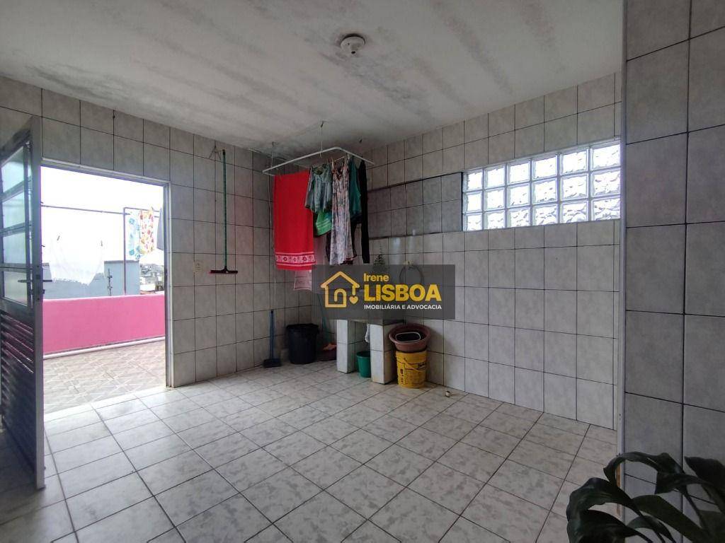 Casa à venda com 4 quartos, 129m² - Foto 25