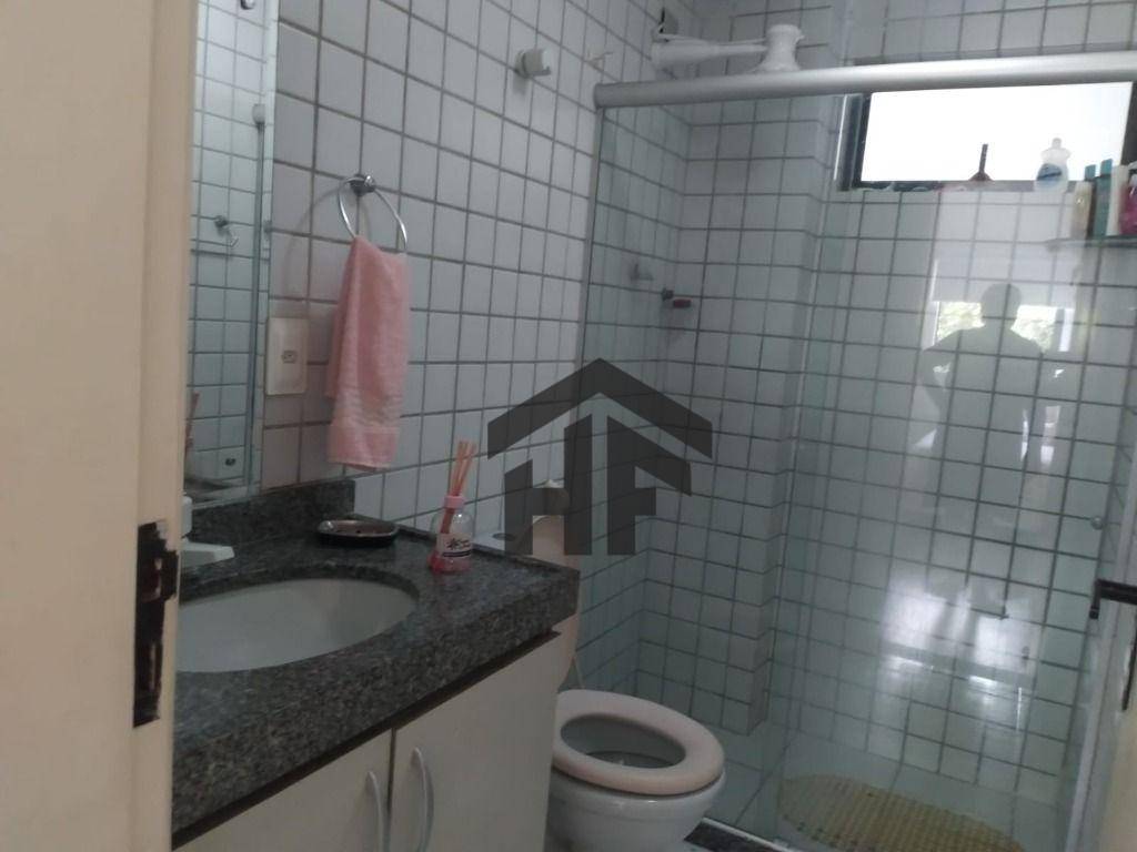 Apartamento à venda com 3 quartos, 79m² - Foto 19