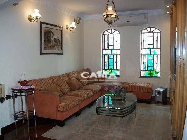 Sobrado à venda e aluguel com 6 quartos, 380m² - Foto 1