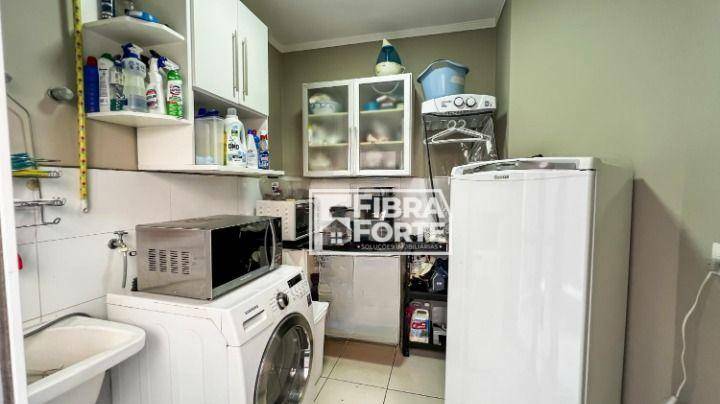 Casa de Condomínio à venda com 4 quartos, 356m² - Foto 18