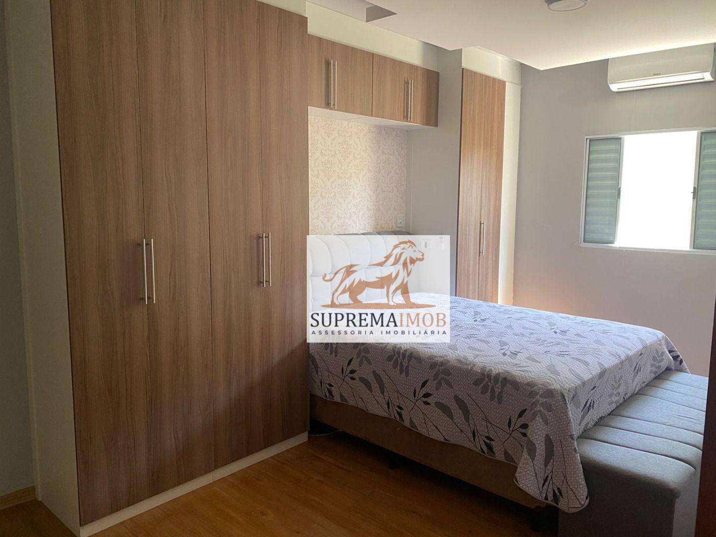 Casa à venda com 4 quartos, 147m² - Foto 13