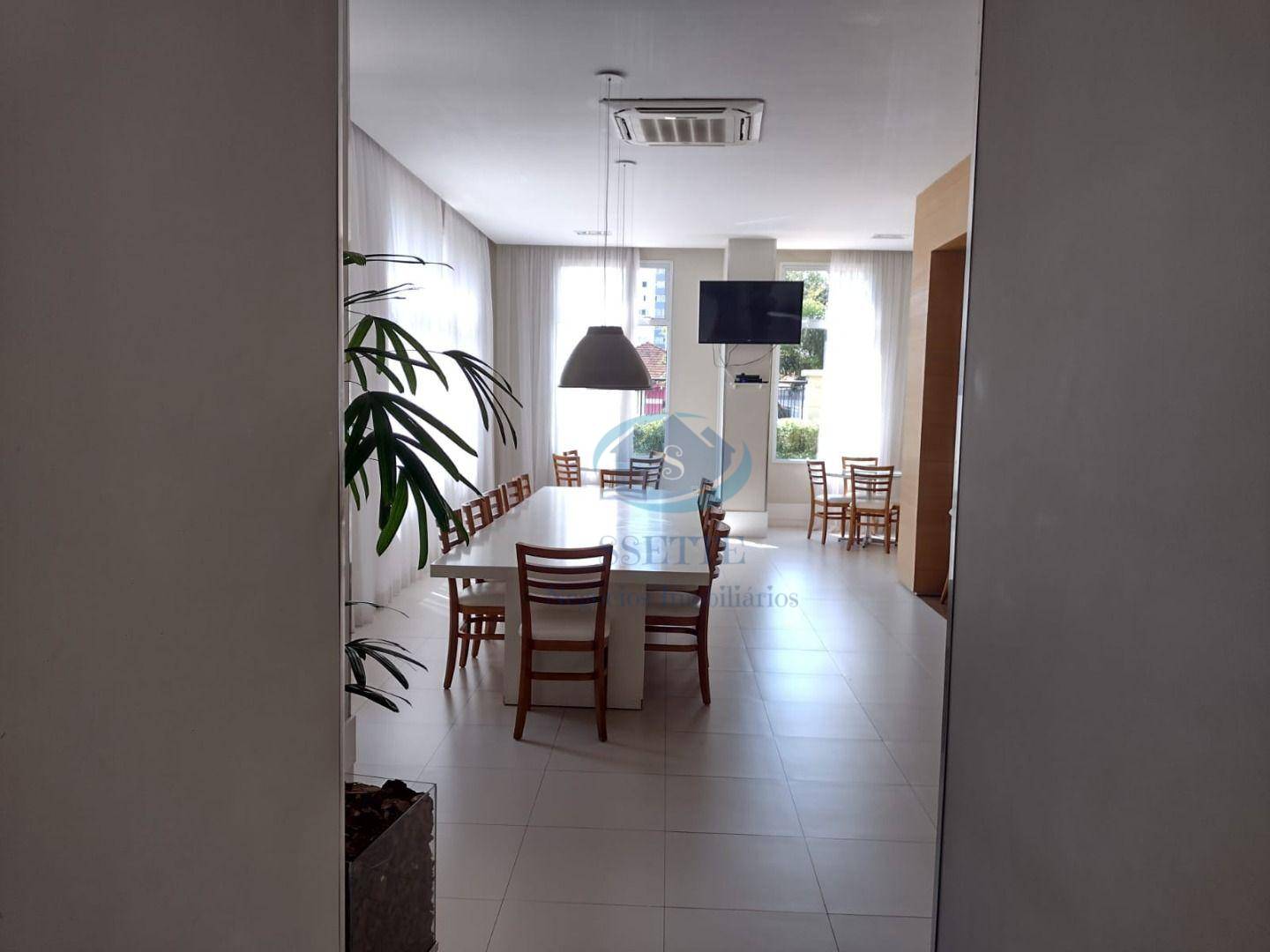 Apartamento à venda com 3 quartos, 142m² - Foto 10