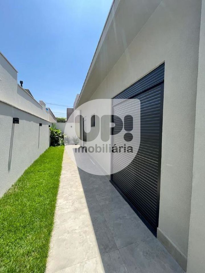 Casa de Condomínio à venda com 3 quartos, 218m² - Foto 17