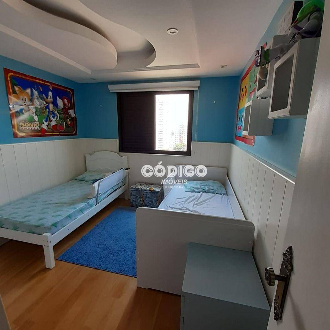 Apartamento à venda com 3 quartos, 115m² - Foto 17