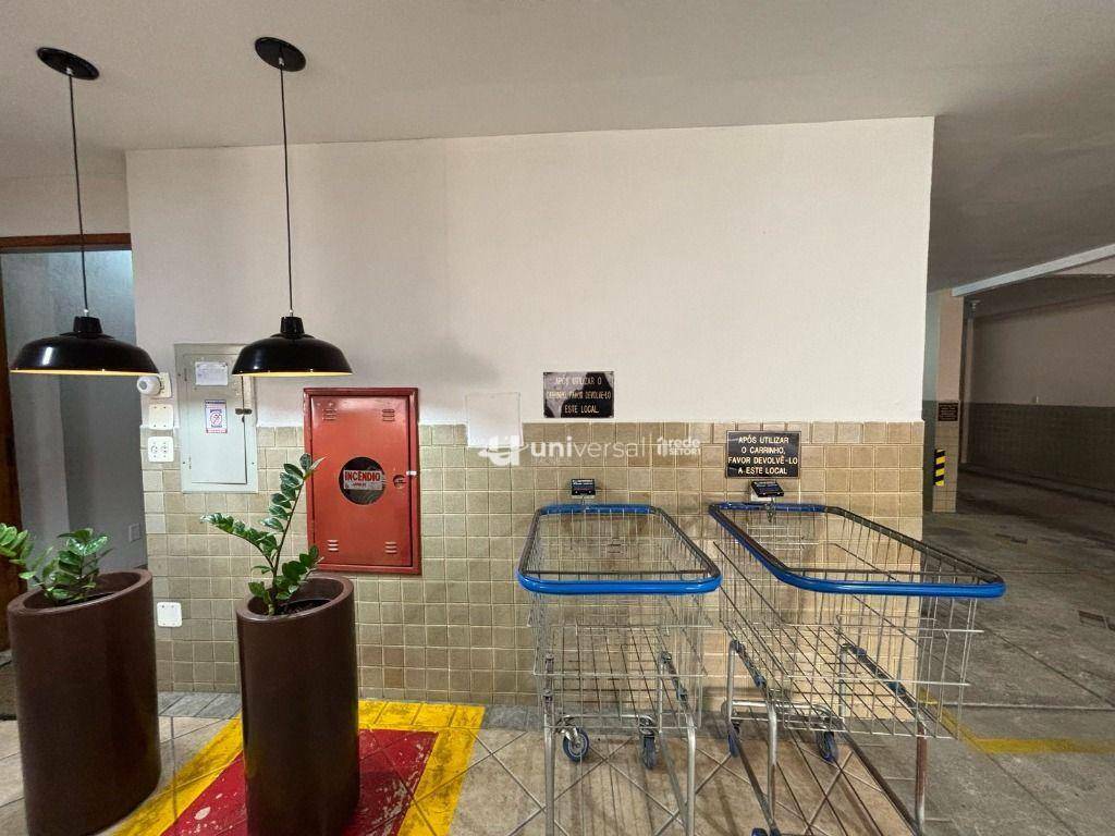 Apartamento para alugar com 3 quartos, 100m² - Foto 22