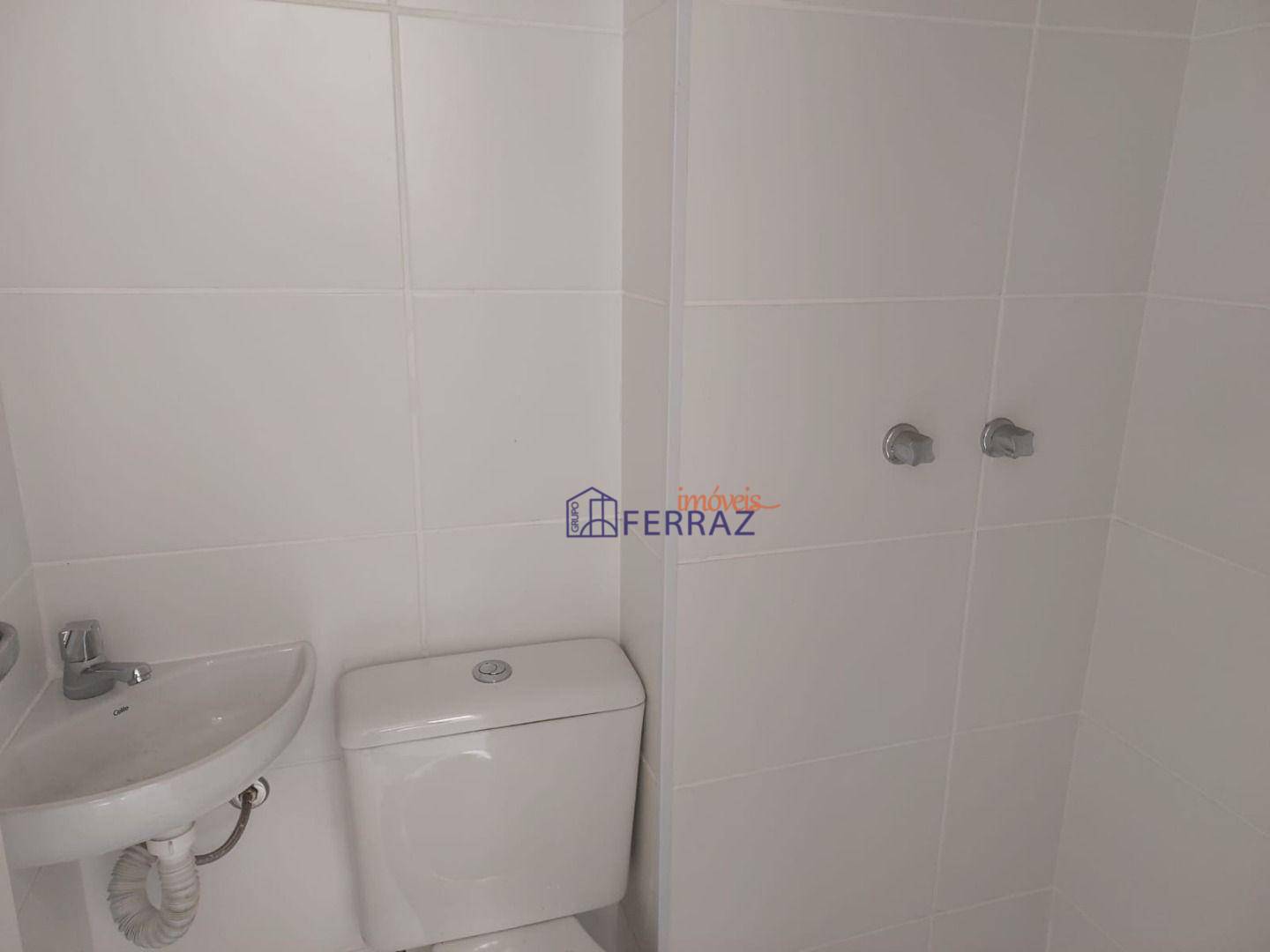 Apartamento à venda com 2 quartos, 71m² - Foto 4