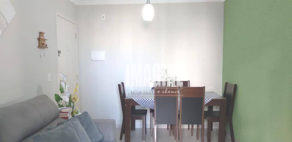 Apartamento à venda com 2 quartos, 48m² - Foto 4