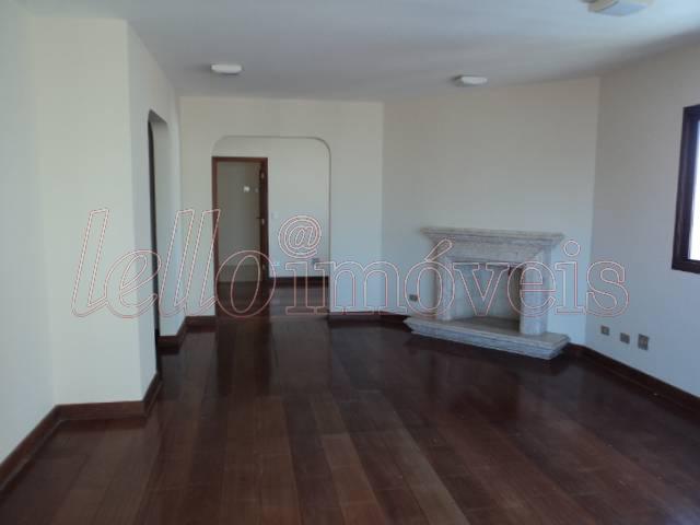 Apartamento para alugar com 4 quartos, 210m² - Foto 3