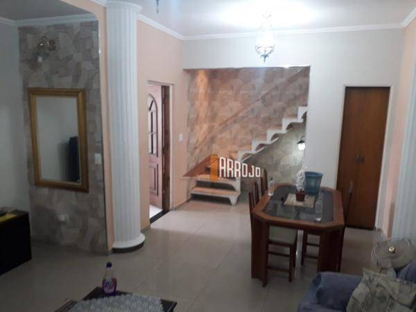 Sobrado à venda com 2 quartos, 350m² - Foto 20