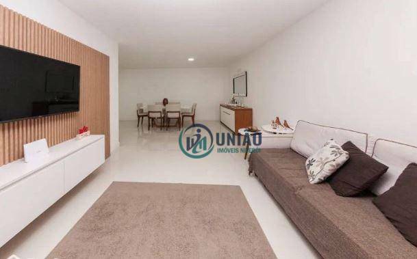 Apartamento à venda com 4 quartos, 183m² - Foto 2