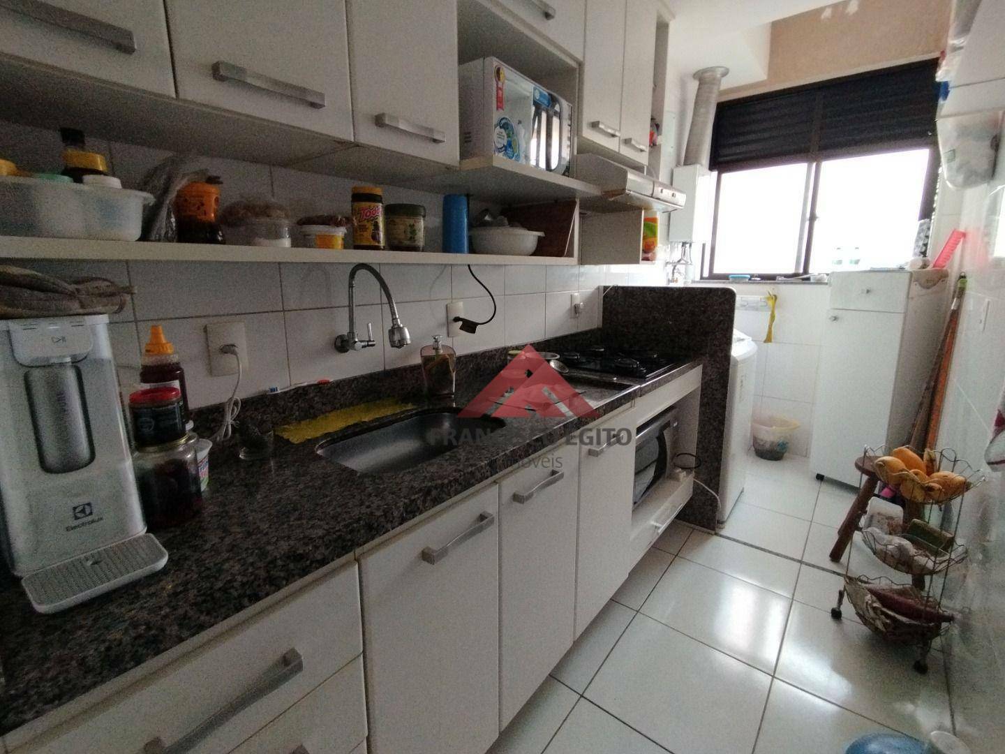 Apartamento à venda com 2 quartos, 60m² - Foto 20