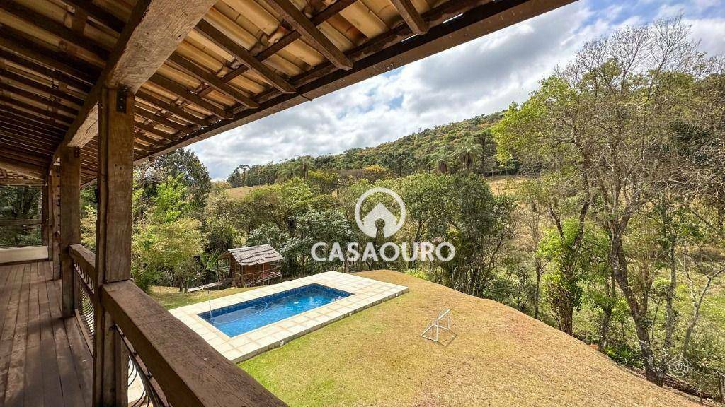 Casa de Condomínio à venda com 3 quartos, 360m² - Foto 32