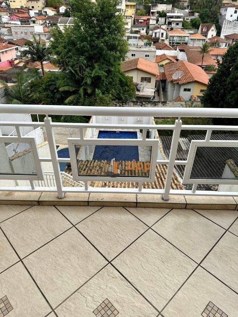 Sobrado à venda com 3 quartos, 300m² - Foto 5