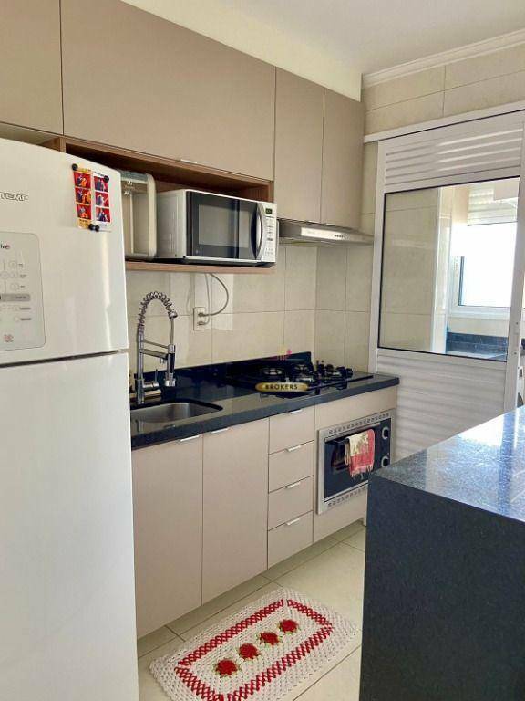 Apartamento à venda com 2 quartos, 52m² - Foto 13