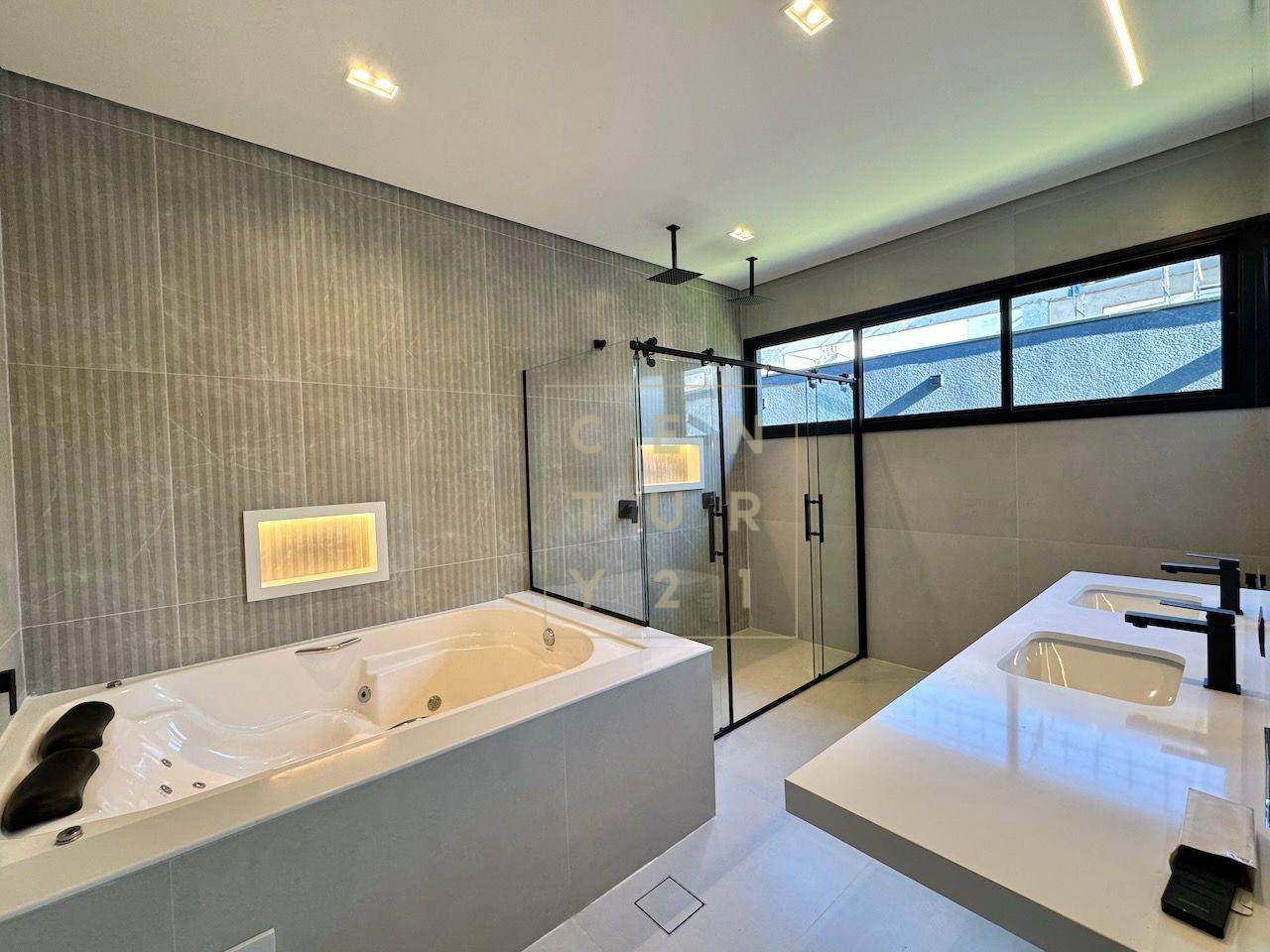 Casa de Condomínio à venda com 4 quartos, 450m² - Foto 27