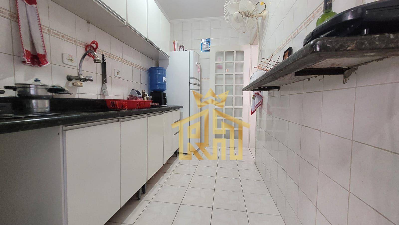 Apartamento à venda com 1 quarto, 50m² - Foto 7