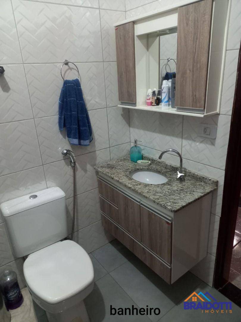 Casa à venda com 4 quartos, 320m² - Foto 19