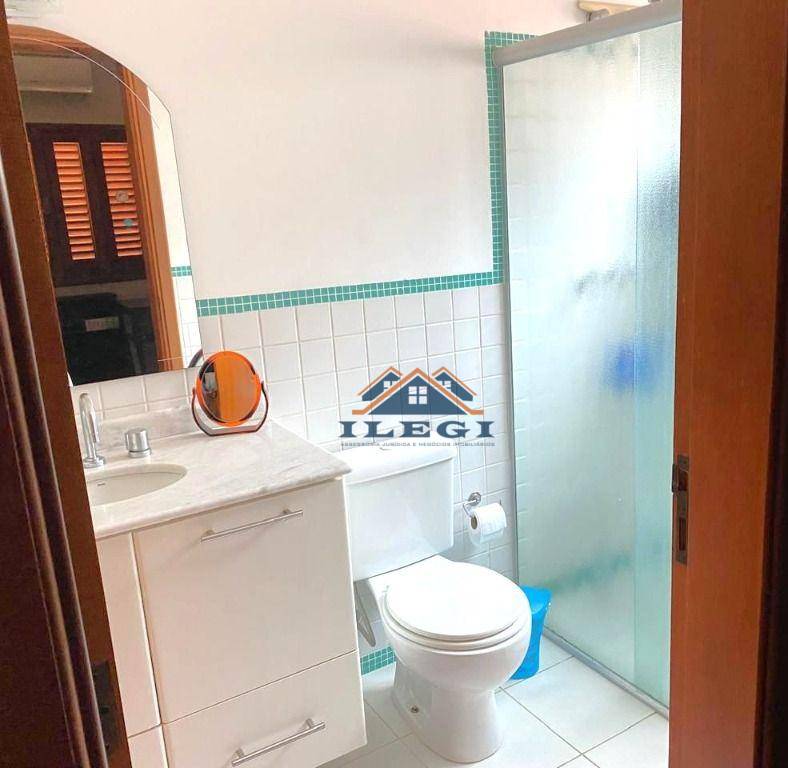 Casa de Condomínio à venda com 3 quartos, 250m² - Foto 17