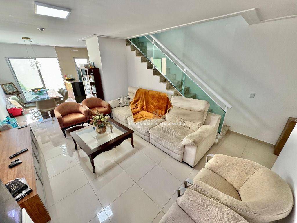 Casa à venda com 4 quartos, 149m² - Foto 10