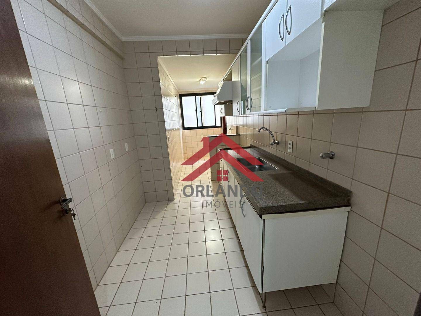 Apartamento à venda com 3 quartos, 85m² - Foto 3