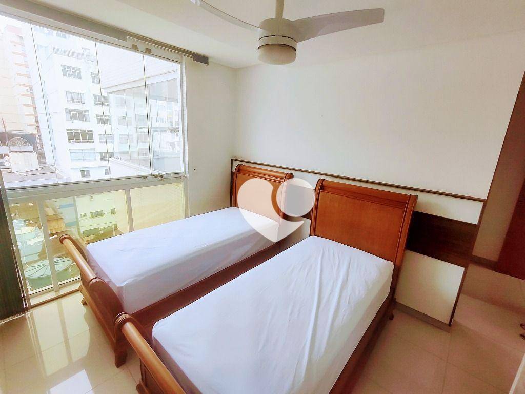 Apartamento à venda com 3 quartos, 135m² - Foto 31