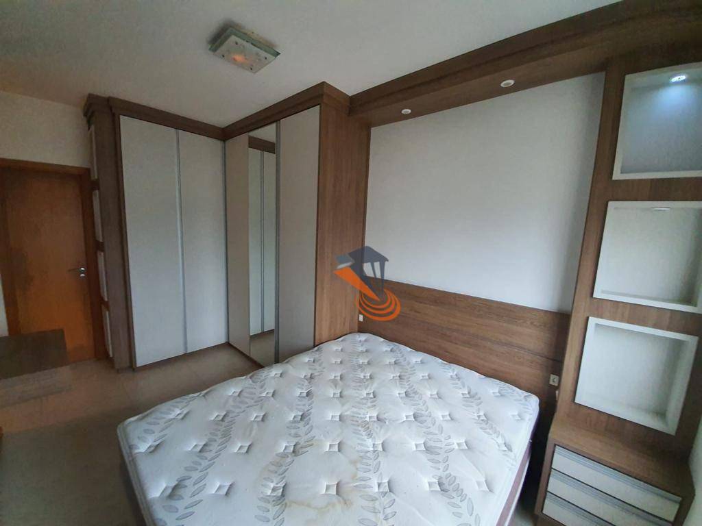 Apartamento à venda com 2 quartos, 75m² - Foto 11