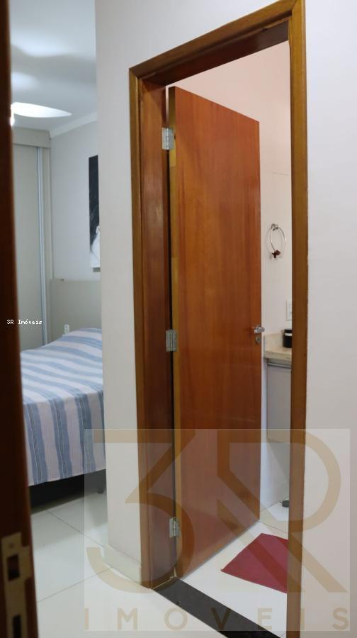 Apartamento à venda com 2 quartos, 57m² - Foto 7