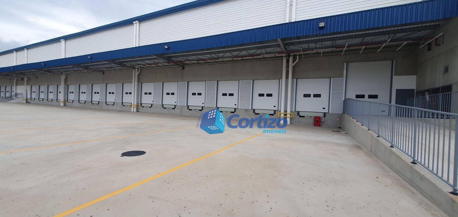 Depósito-Galpão, 8962 m² - Foto 1