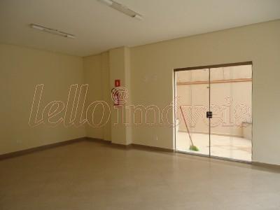 Apartamento para alugar com 2 quartos, 127m² - Foto 11