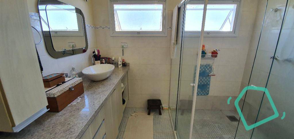 Casa de Condomínio à venda com 4 quartos, 344m² - Foto 32