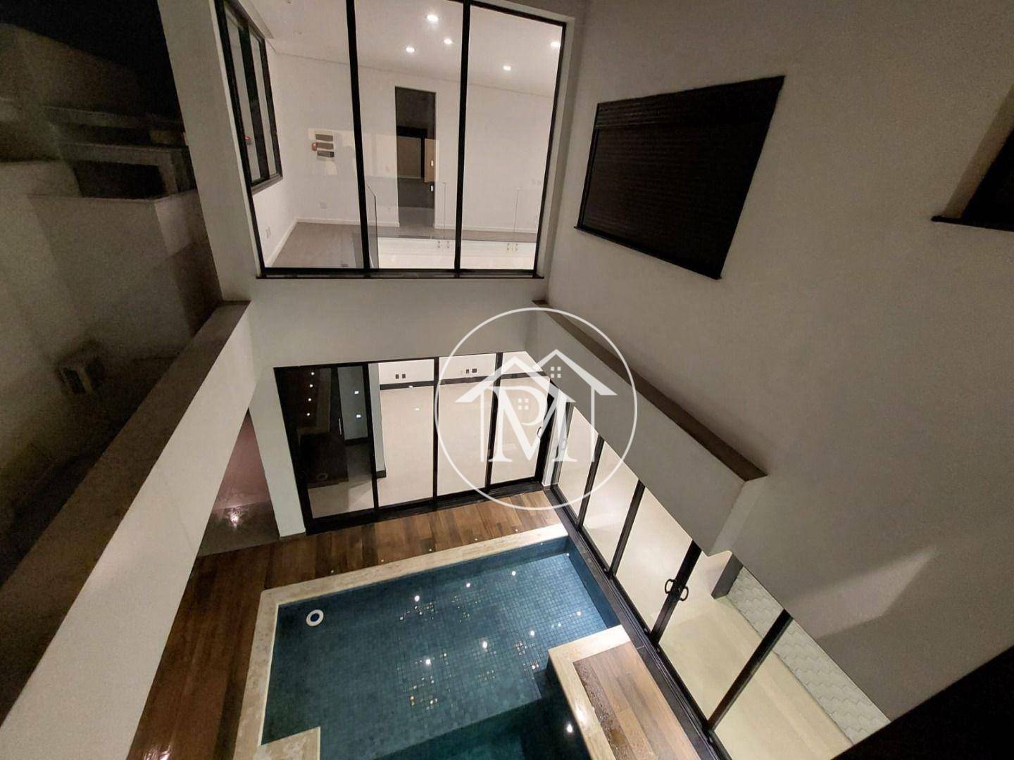 Casa de Condomínio à venda com 3 quartos, 250m² - Foto 5