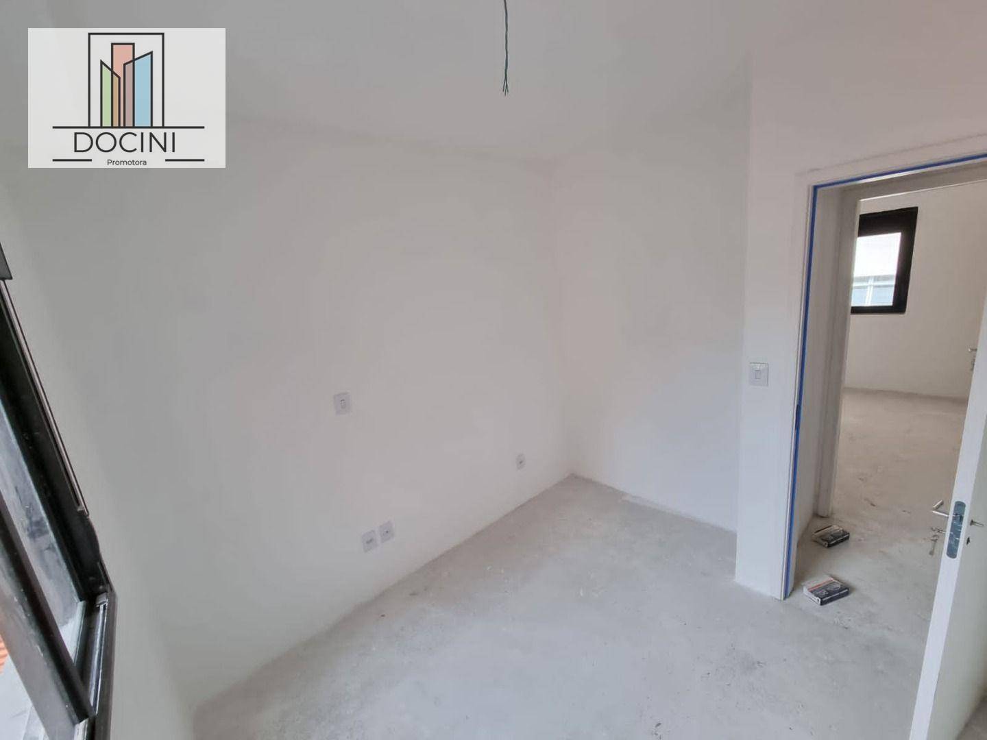 Apartamento à venda com 3 quartos, 155m² - Foto 9