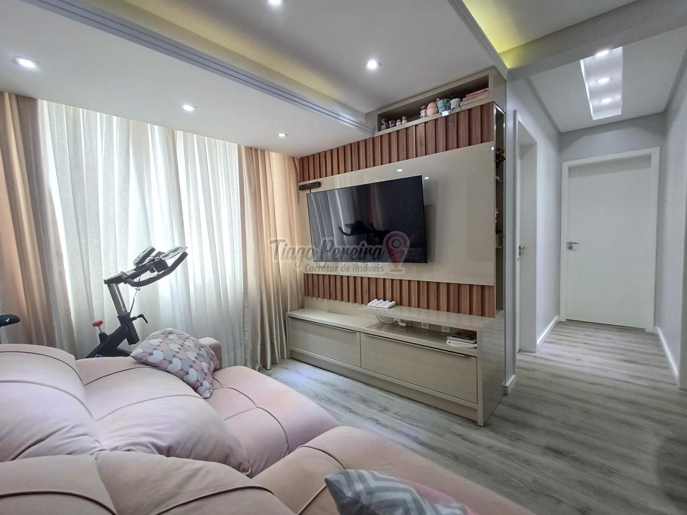 Apartamento à venda com 2 quartos, 65m² - Foto 1