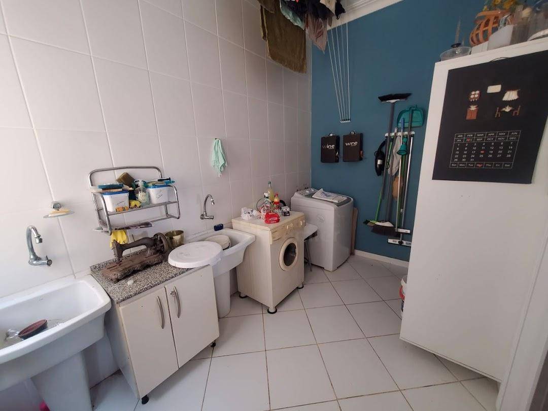 Casa de Condomínio à venda com 7 quartos, 600m² - Foto 15