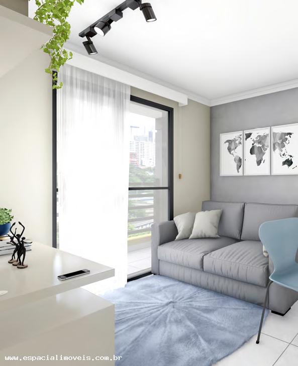 Apartamento à venda com 2 quartos, 42m² - Foto 15