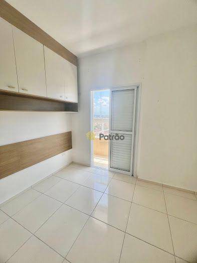 Apartamento à venda com 3 quartos, 128m² - Foto 28