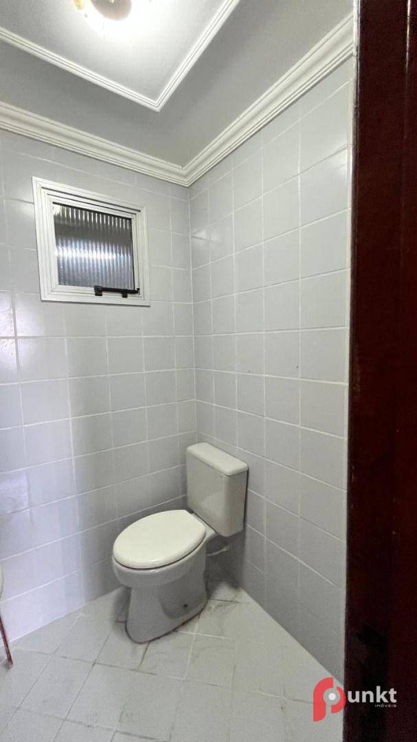 Apartamento para alugar com 3 quartos, 101m² - Foto 16