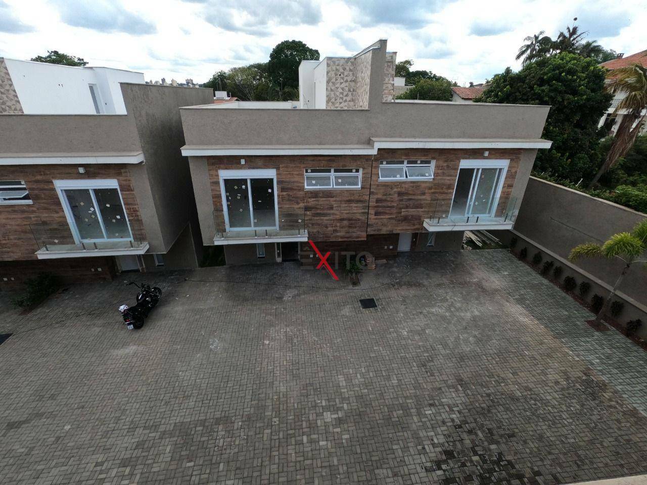 Casa à venda com 3 quartos, 173m² - Foto 33