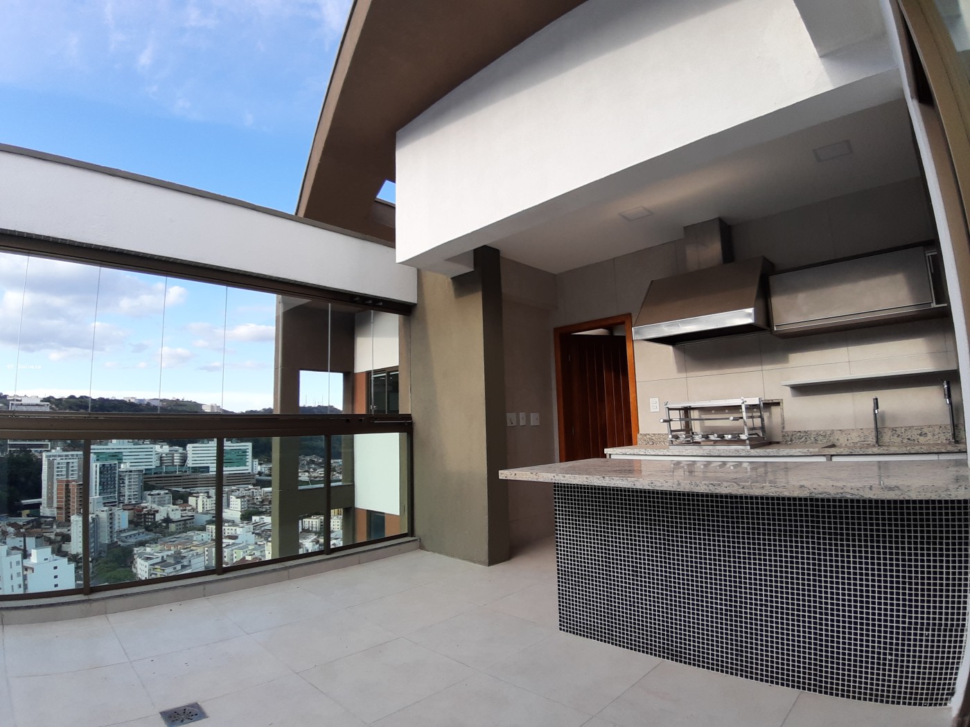 Cobertura, 4 quartos, 329 m² - Foto 4