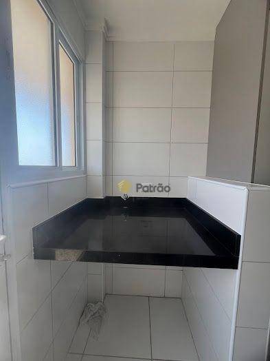 Apartamento à venda com 3 quartos, 128m² - Foto 9