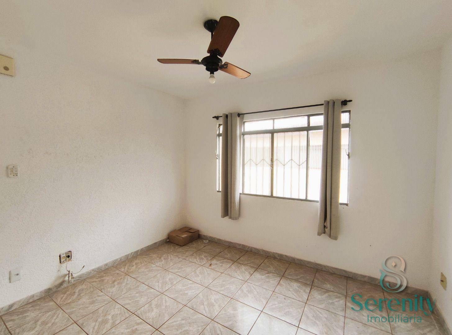 Apartamento para alugar com 2 quartos, 55m² - Foto 3