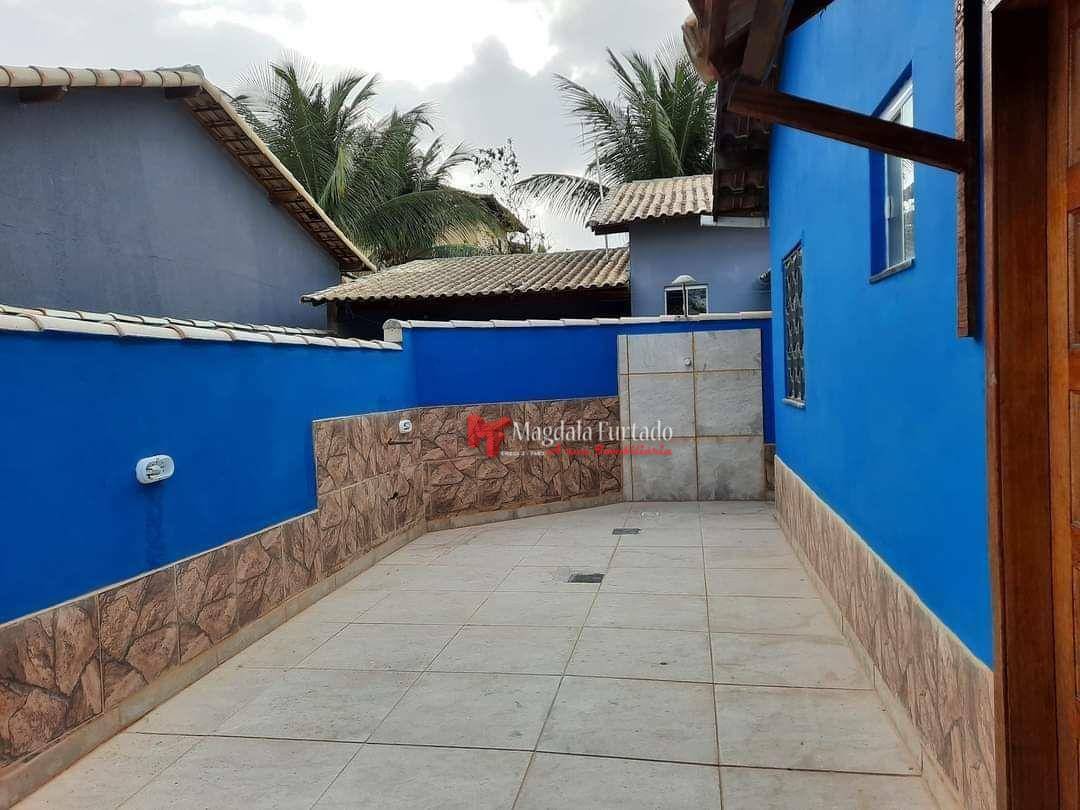 Casa à venda com 2 quartos, 54m² - Foto 2