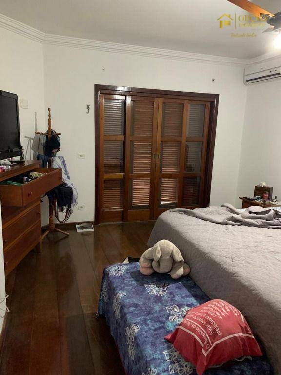 Casa de Condomínio à venda com 4 quartos, 317m² - Foto 24