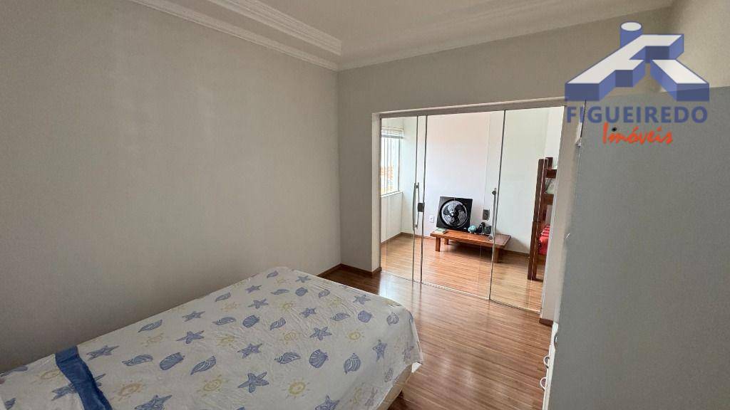 Casa à venda com 2 quartos, 180m² - Foto 23