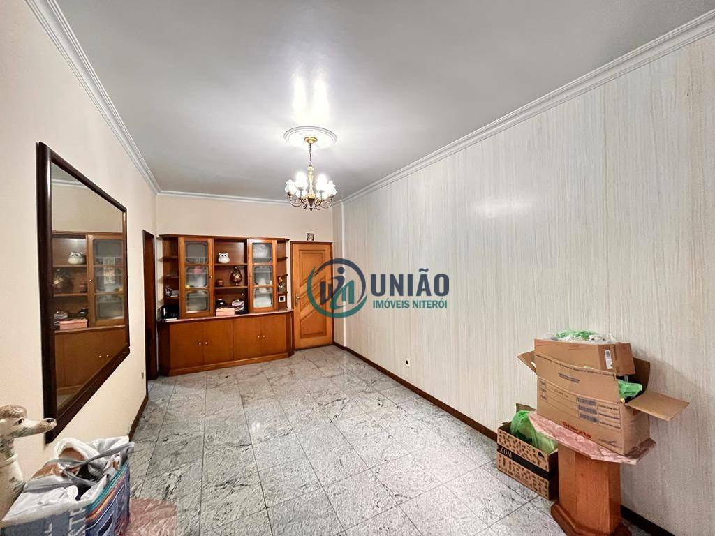 Apartamento à venda com 3 quartos, 100m² - Foto 17