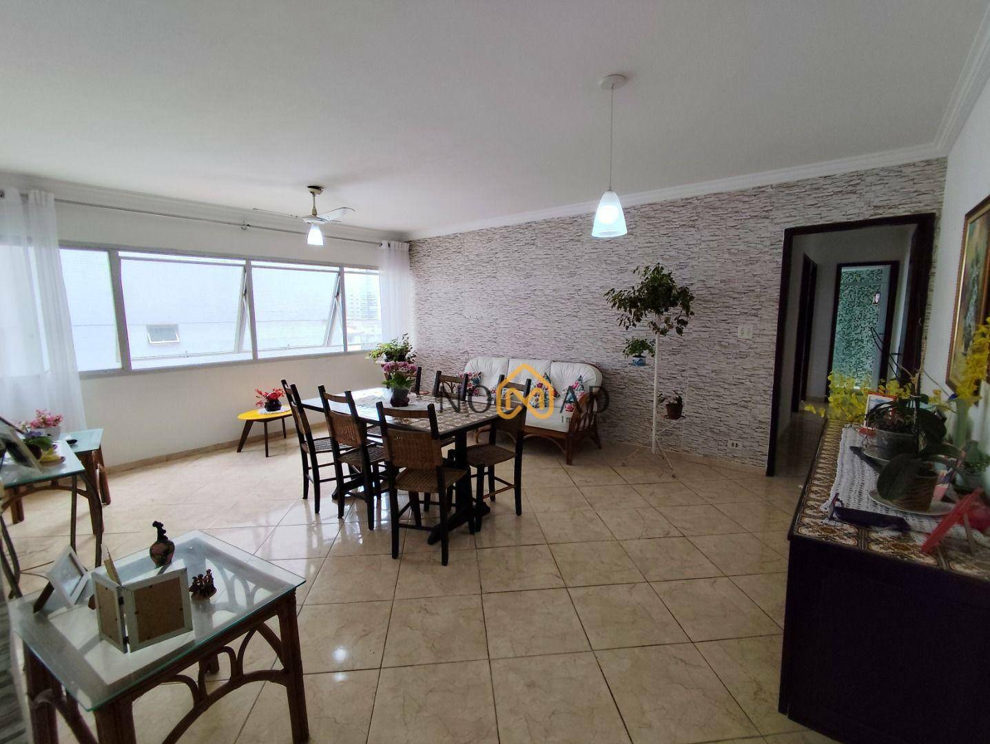 Apartamento à venda com 3 quartos, 120m² - Foto 2