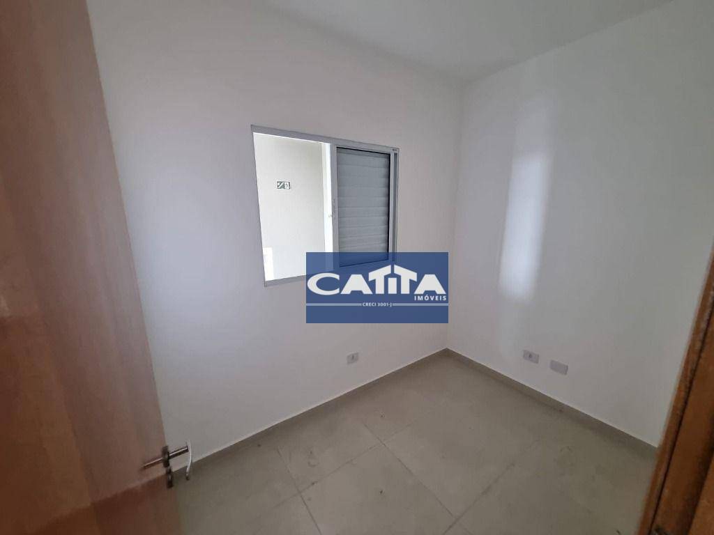 Apartamento para alugar com 2 quartos, 37m² - Foto 11