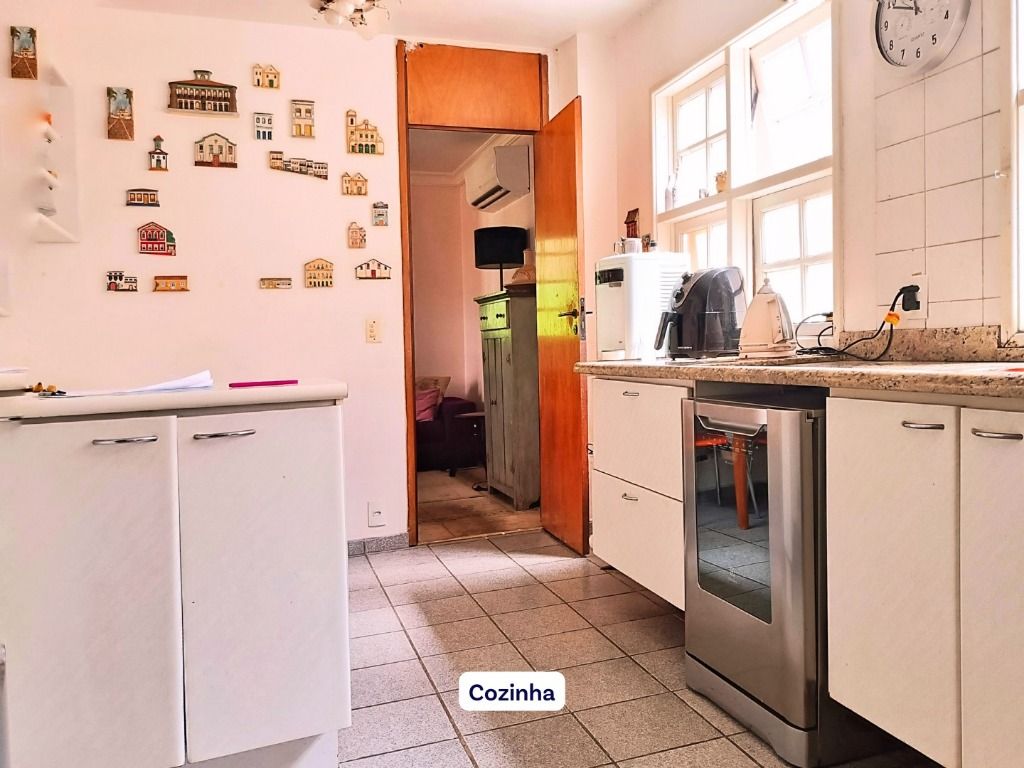 Casa de Condomínio à venda com 4 quartos, 270m² - Foto 6