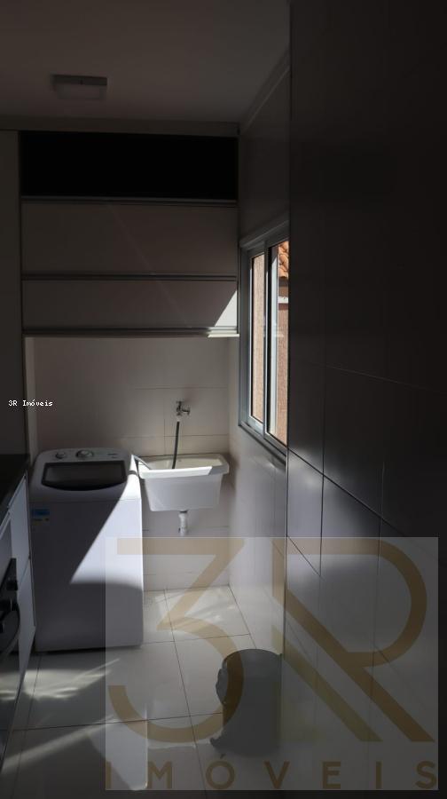 Apartamento à venda com 2 quartos, 57m² - Foto 15