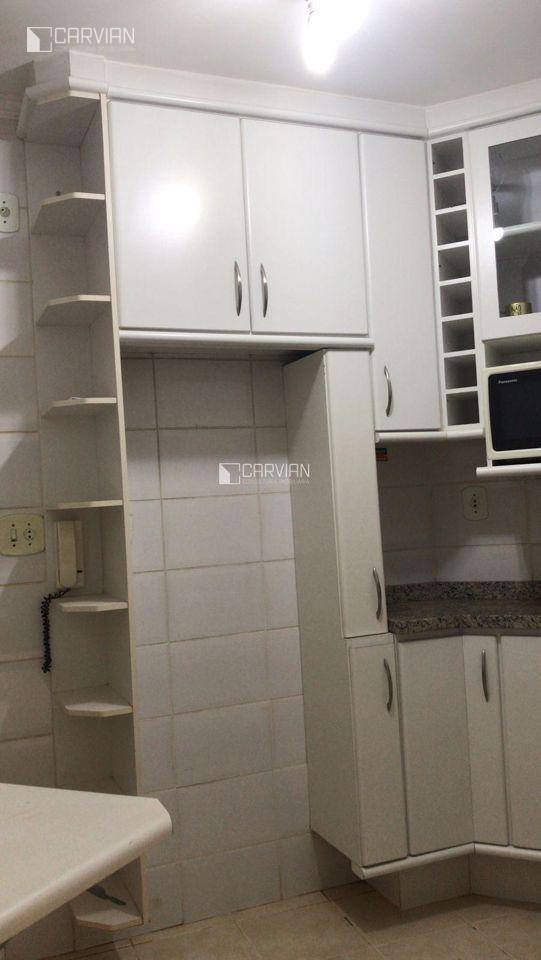 Apartamento à venda com 2 quartos, 62m² - Foto 8